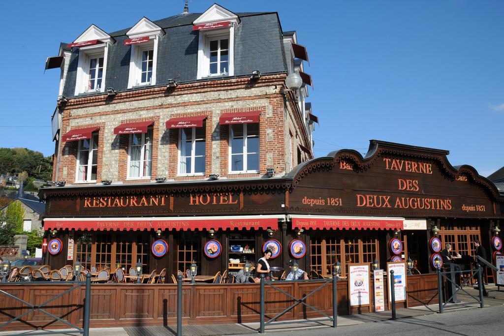La Taverne Des Deux Augustins Etretat Exterior photo